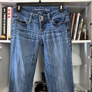 American Eagle Artist Low Rise Boot Cut Jeans